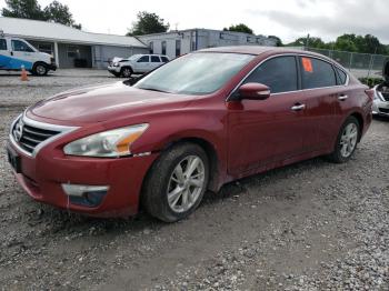  Salvage Nissan Altima