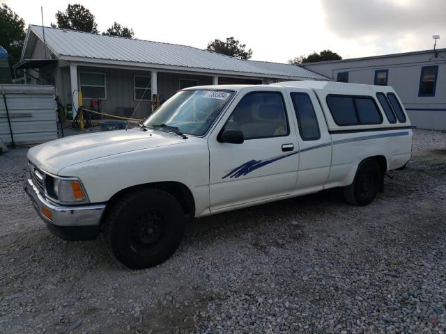  Salvage Toyota Pickup