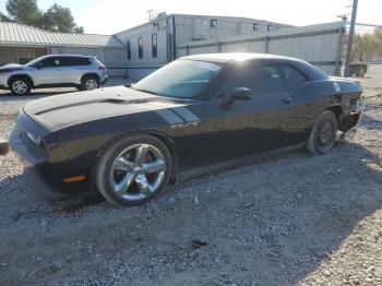  Salvage Dodge Challenger