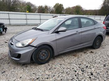  Salvage Hyundai ACCENT