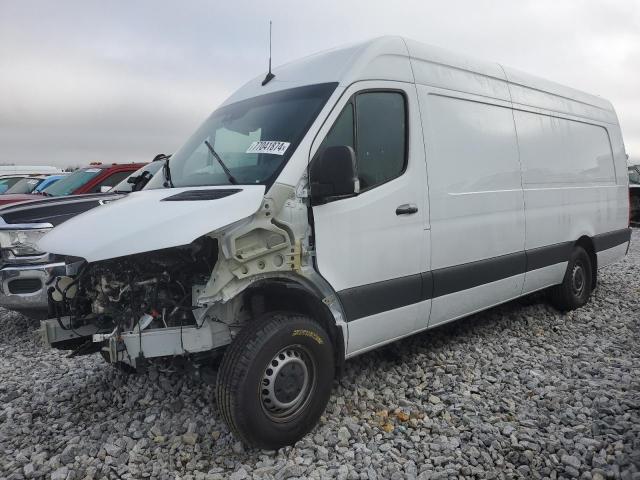  Salvage Mercedes-Benz Sprinter