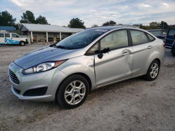  Salvage Ford Fiesta