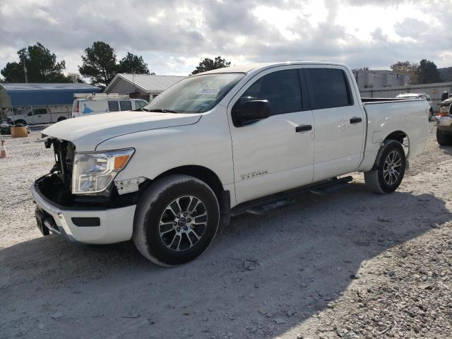  Salvage Nissan Titan