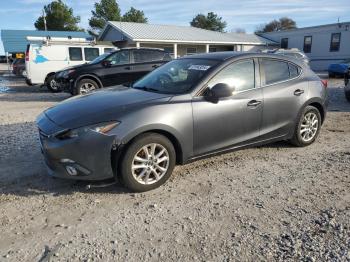  Salvage Mazda 3