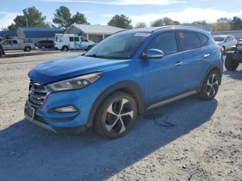  Salvage Hyundai TUCSON