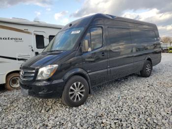  Salvage Mercedes-Benz Sprinter