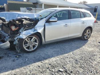  Salvage Volvo V60