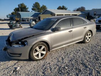  Salvage Volkswagen Passat