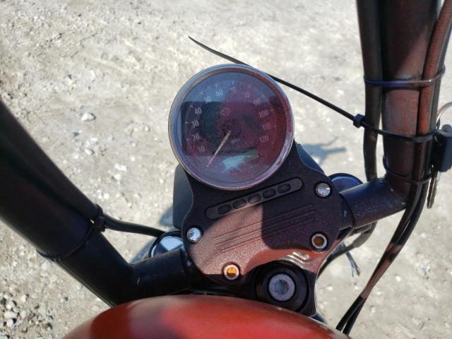 Harley-Davidson Xl Iron 883 Image 4