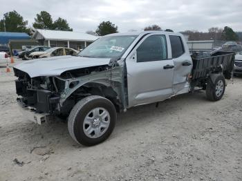  Salvage Toyota Tundra