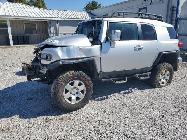  Salvage Toyota FJ Cruiser