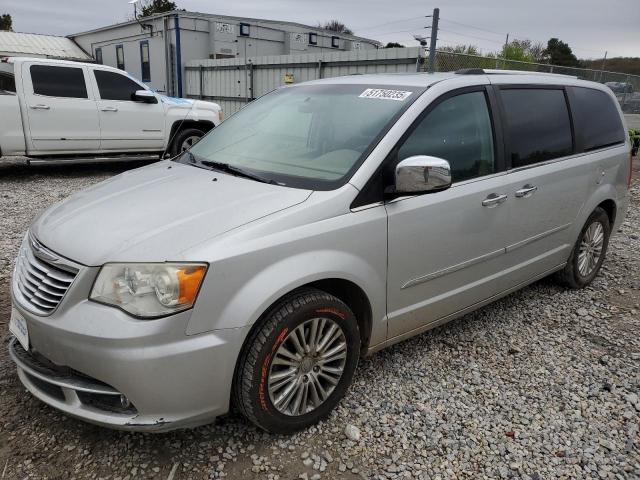  Salvage Chrysler Minivan