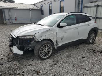  Salvage Hyundai KONA