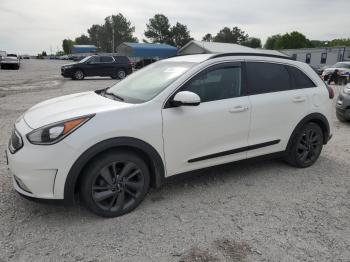  Salvage Kia Niro