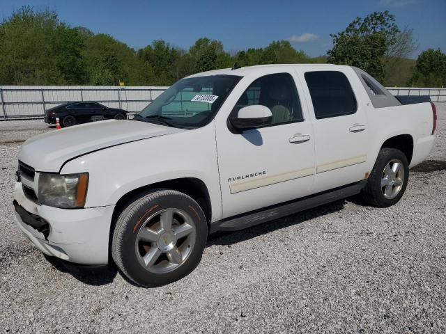  Salvage Chevrolet Avalanche