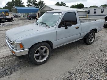  Salvage Toyota Pickup