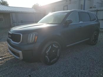  Salvage Kia Telluride