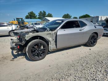  Salvage Dodge Challenger