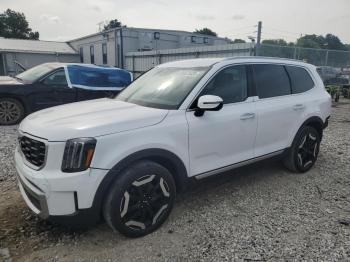  Salvage Kia Telluride