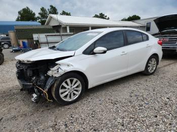 Salvage Kia Forte
