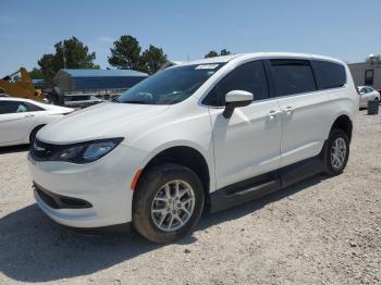  Salvage Chrysler Minivan