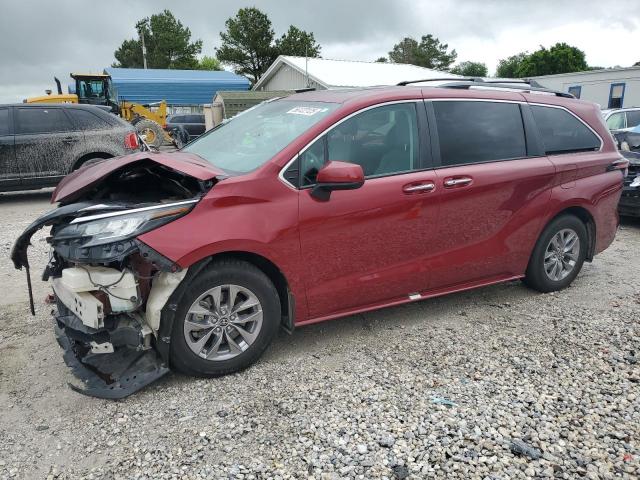  Salvage Toyota Sienna
