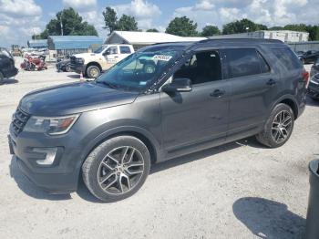  Salvage Ford Explorer