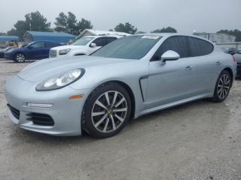  Salvage Porsche Panamera