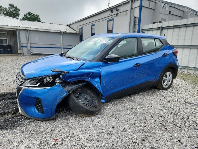  Salvage Nissan Kicks