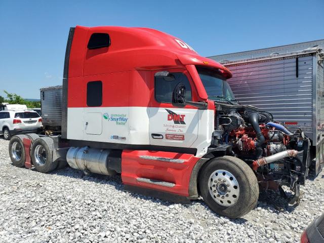  Salvage Peterbilt 579