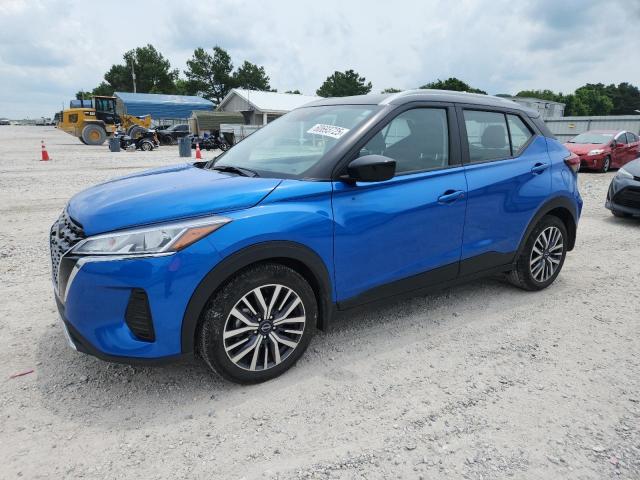  Salvage Nissan Kicks