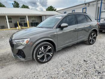  Salvage Audi Q3