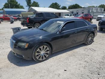  Salvage Chrysler 300