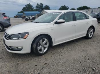  Salvage Volkswagen Passat