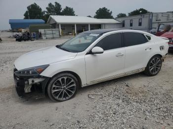  Salvage Kia Cadenza