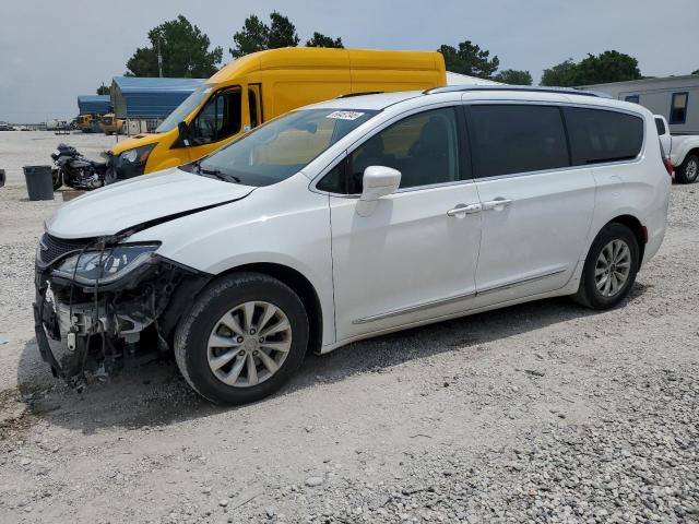  Salvage Chrysler Pacifica