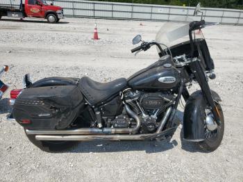  Salvage Harley-Davidson Flhcs