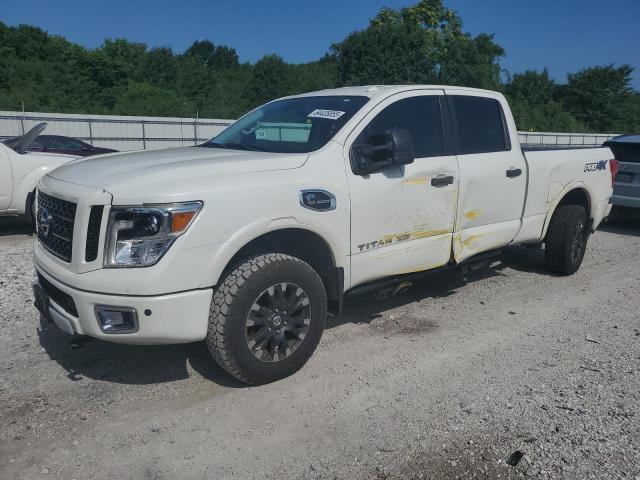 Salvage Nissan Titan