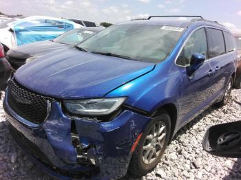  Salvage Chrysler Pacifica
