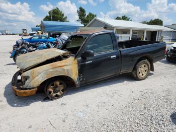  Salvage Toyota Tacoma