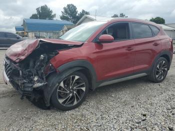  Salvage Hyundai TUCSON