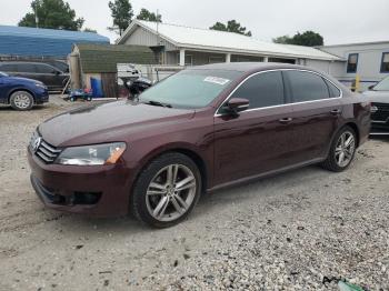  Salvage Volkswagen Passat
