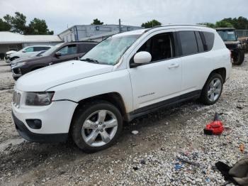  Salvage Jeep Compass