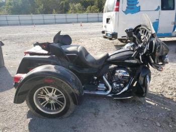  Salvage Harley-Davidson Fl