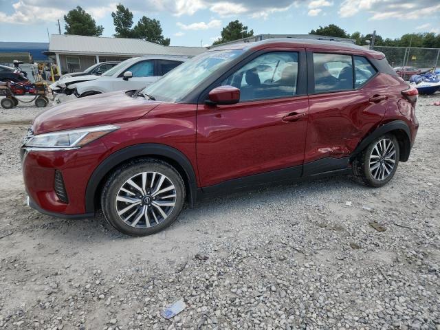  Salvage Nissan Kicks