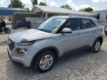  Salvage Hyundai VENUE