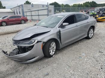  Salvage Chrysler 200
