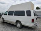 Ford Econoline E350 Super Duty Wagon Image 3