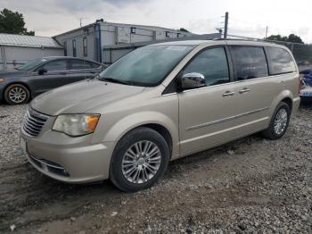  Salvage Chrysler Minivan