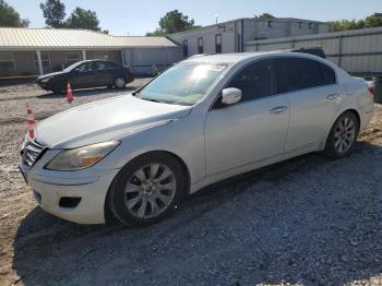  Salvage Hyundai Genesis